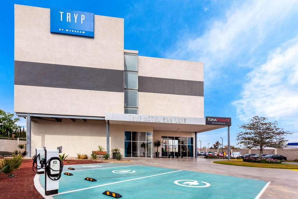 Tryp By Wyndham San Luis Potosi Hotel & Suites Удобства фото